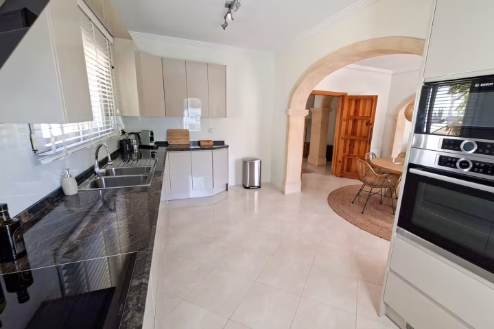 Casadorada-moraira-villa-short-stay-rental-interior-7